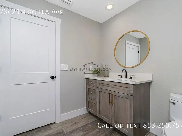 22342 Priscilla Ave — Photo 11