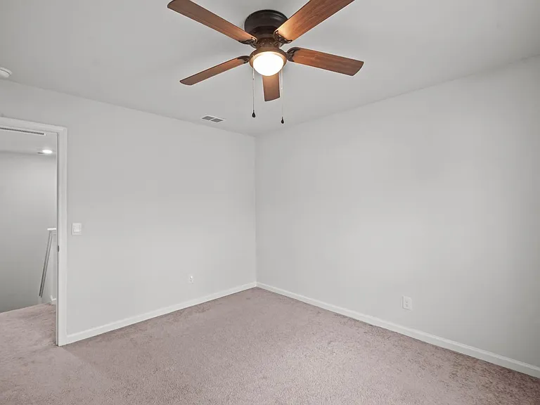 72 Knotty Ct — Photo 36