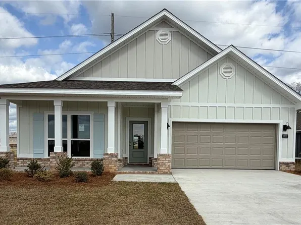 7652 Anglebrook Rd N, Mobile, AL 36695