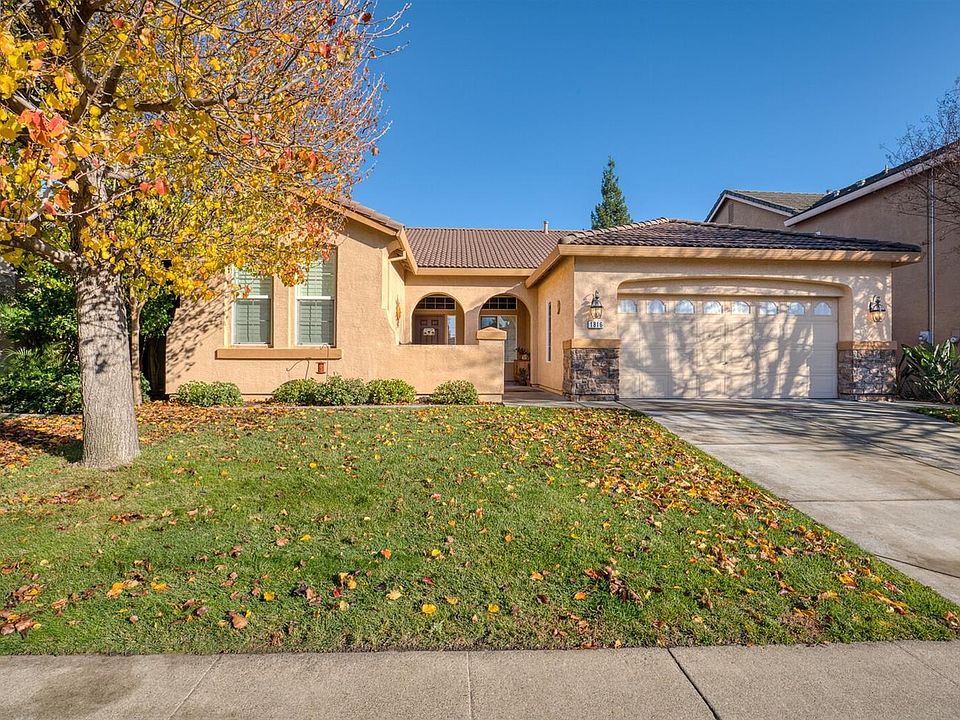 1st image of 1816 San Esteban Cir