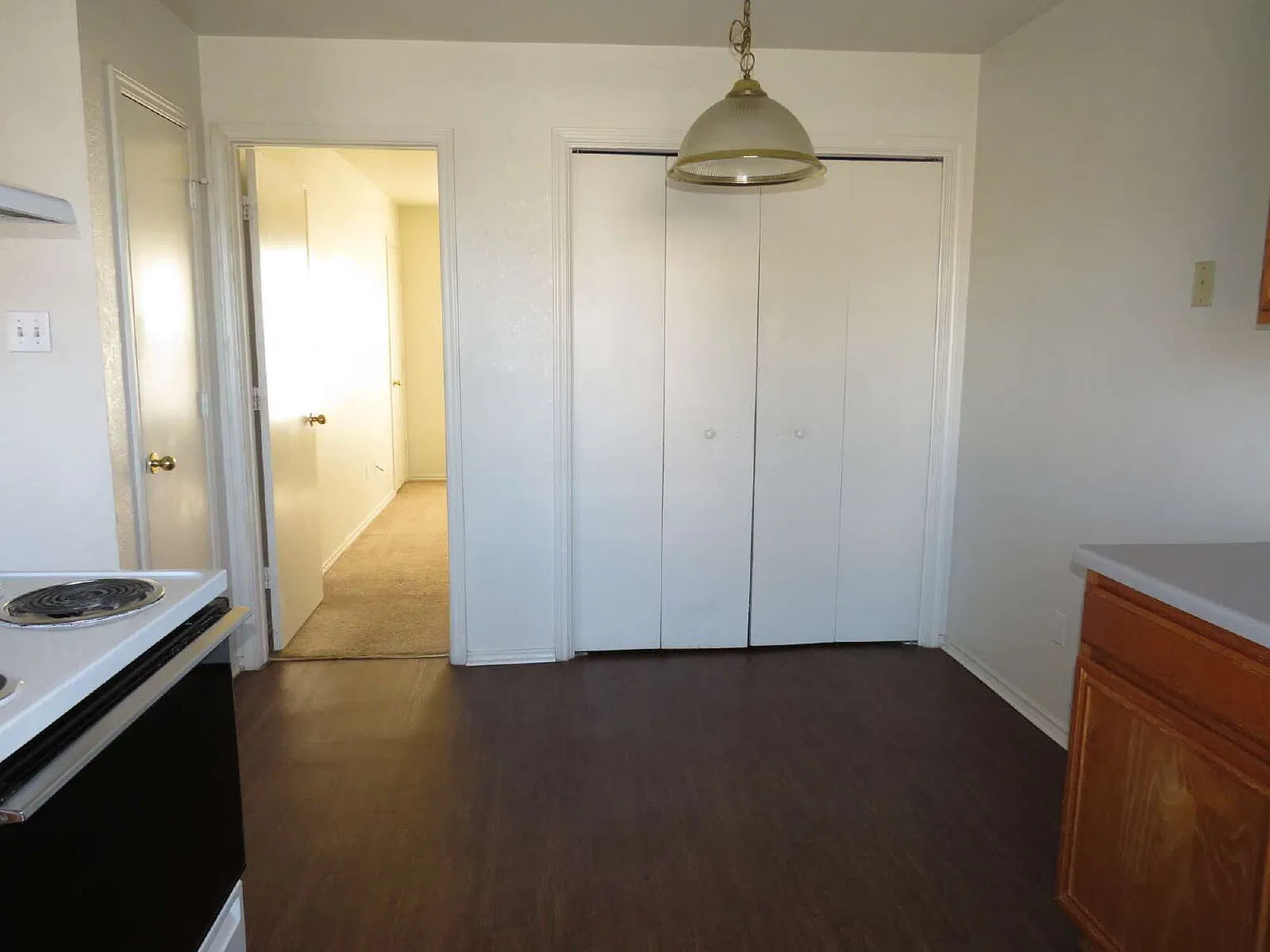 2 bed, 1.0 bath, 795 sqft, $650 — Photo 4