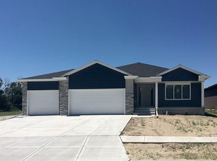 2534 Idaho Ave, Grand Island, NE 68803