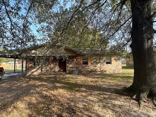 1215 Fairview St, Lonoke, AR 72086