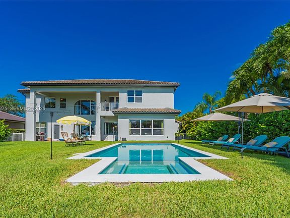 3rd image of 4135 SW 186th Way