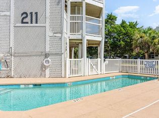 211 Hillside Dr N #104, North Myrtle Beach, SC 29582