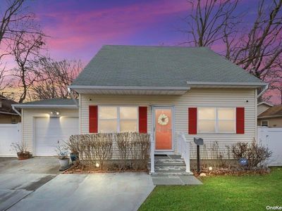 79 Stevens Street, Freeport, NY, 11520