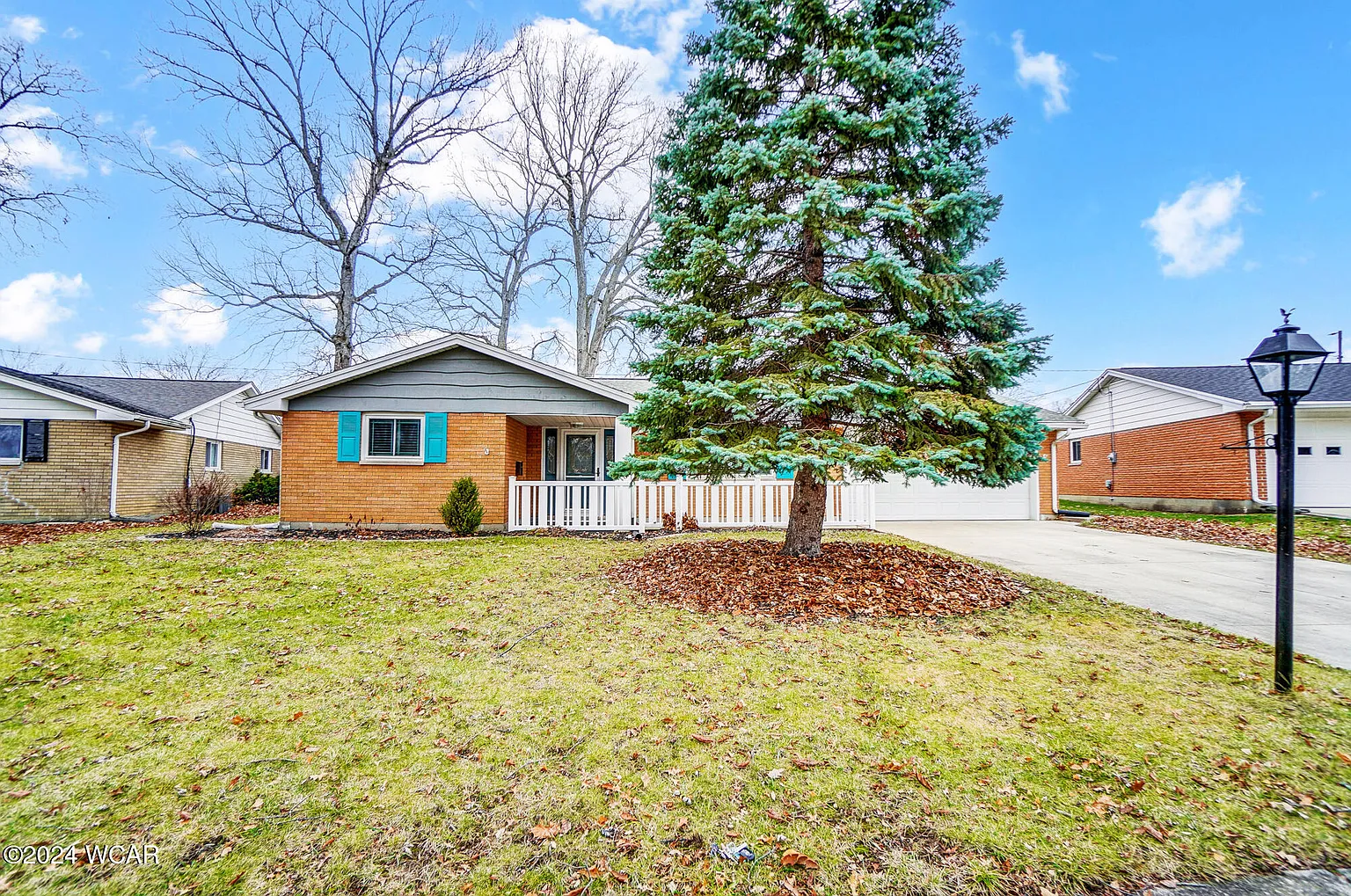 961 N Dale Dr photo 1