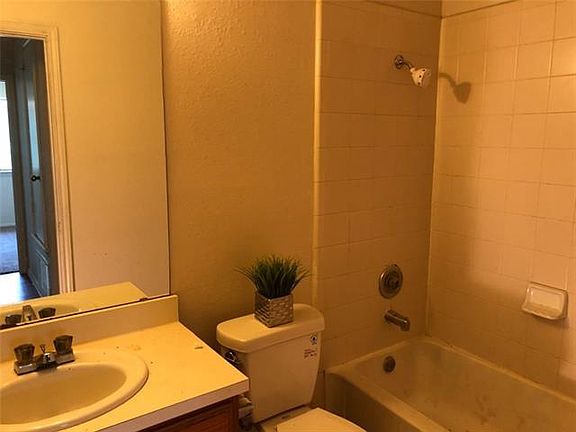 5th image of 12807 Widge Dr