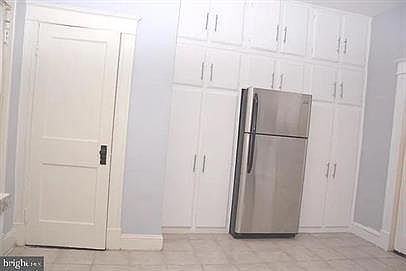 3rd image of 300 E University Pkwy #1