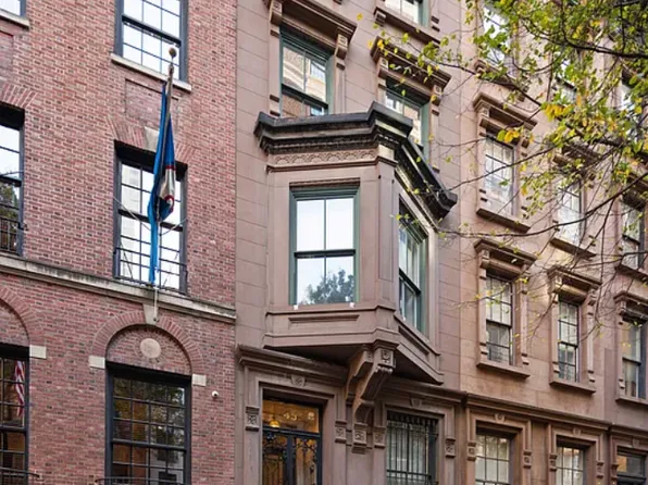 43 East 63rd Street image 1 of 7