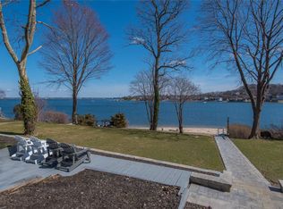 43 Idle Day Dr, Centerport, NY 11721