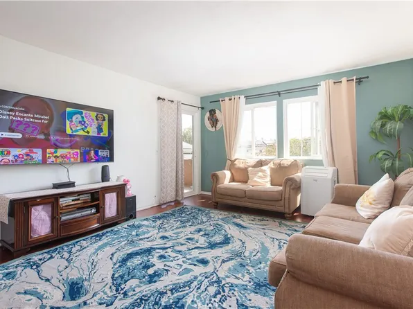 2507 E 15th St, Long Beach, CA 90804