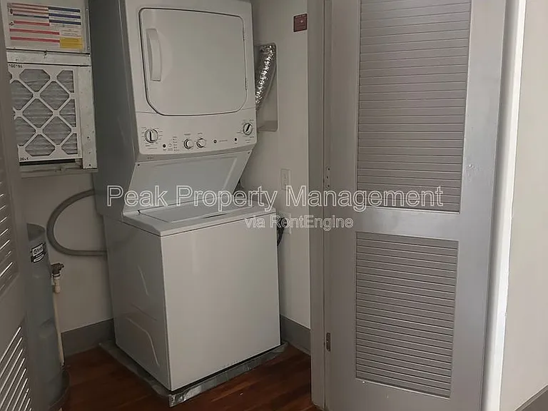 1209 Hull St #305 — Photo 9
