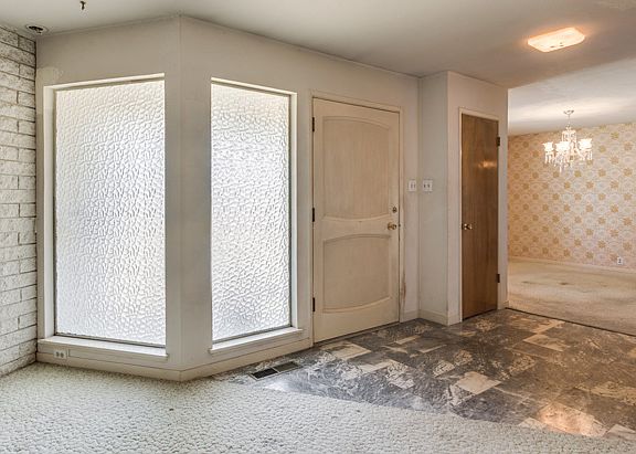 4th image of 1416 McKinley Ave
