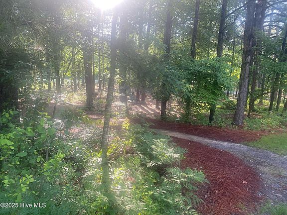 5th image of 166 Lancashire Lane