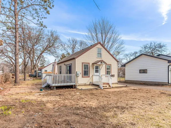 520 55th Ave N, Brooklyn Center, MN 55430