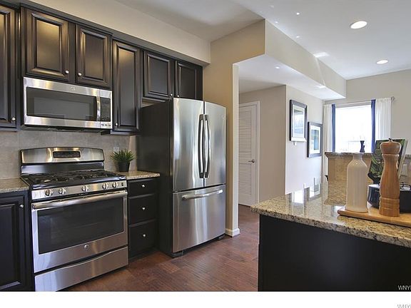 2nd image of 4269 Arthur Ct
