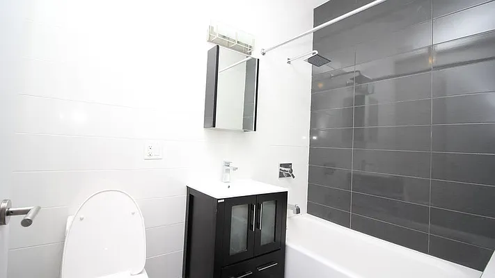 Rented by Nooklyn NYC LLC | media 15