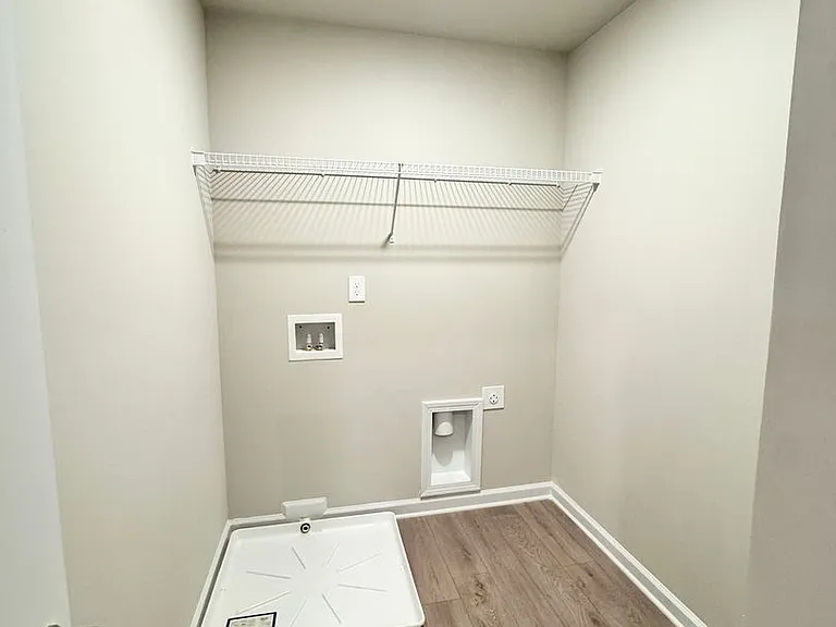 1209 McCoy St — Photo 11