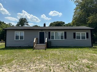 375 Bladen Cir, Fayetteville, NC 28312