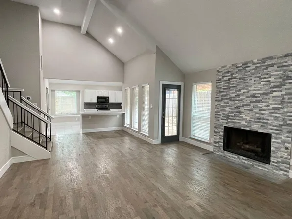 1477 Hampton Rd, Grapevine, TX 76051
