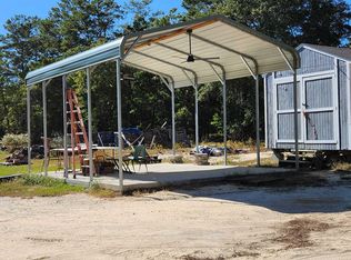 994 Osage Dr, Defuniak Springs, FL 32433