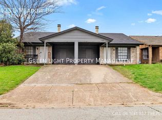3423 S Meadow Dr, Fort Worth, TX 76133