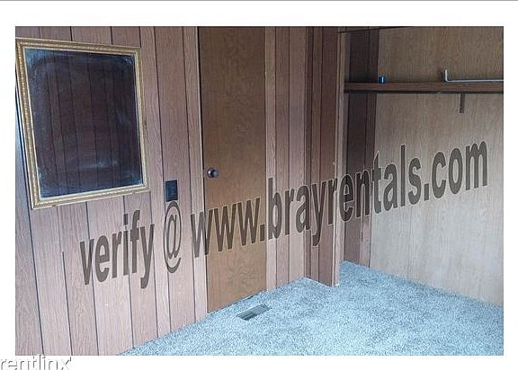 3105 F Rd. bedroompix2