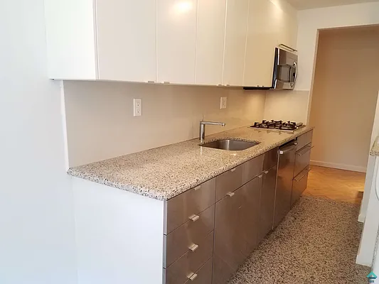 Rented by EXR | media 11