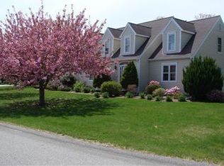 48 Cove View Dr, South Yarmouth, MA 02664
