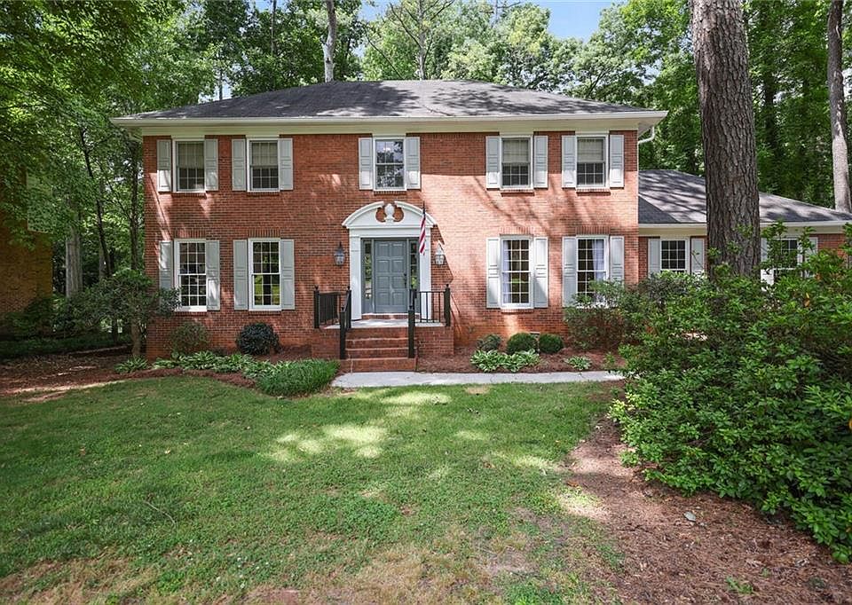 1st image of 355 Brookshire Dr SW