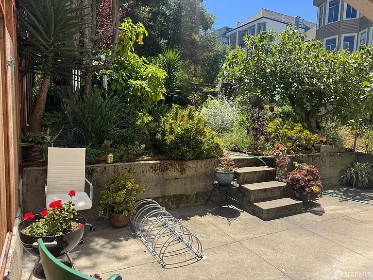 1459 Haight St #5 — Photo 40