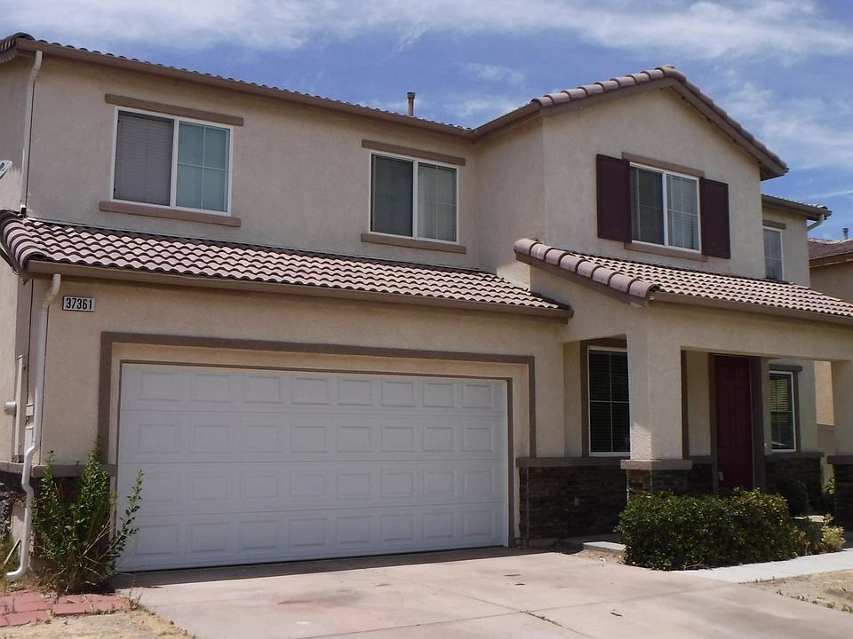 1st image of 37361 Rockie Ln
