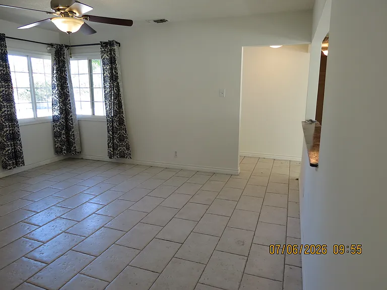 1448 Grove Ave — Photo 11