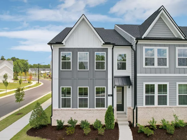 816 Barlow Dr #255, Knightdale, NC 27545