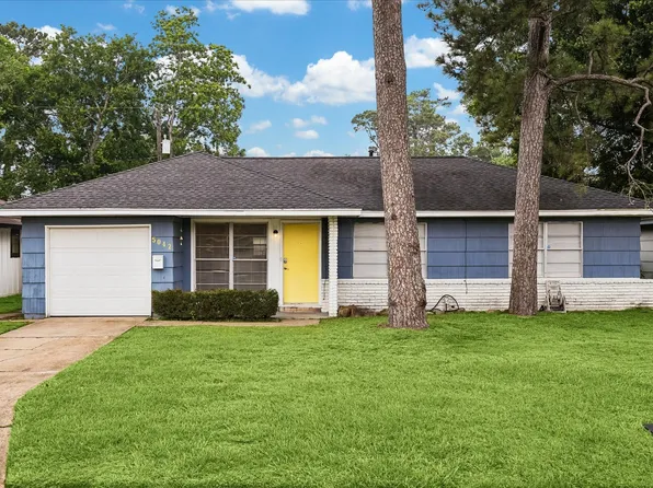 5042 Viking Dr, Houston, TX 77092