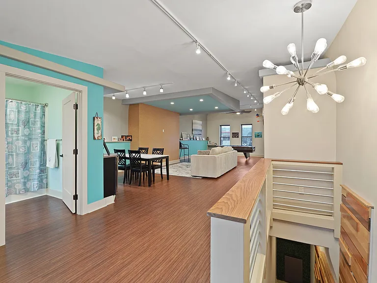 334 Broad St — Photo 16