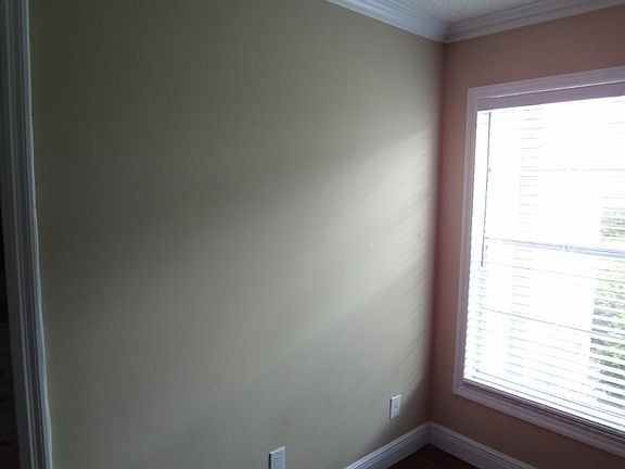 2nd image of 100 E Kentucky Ave APT A3