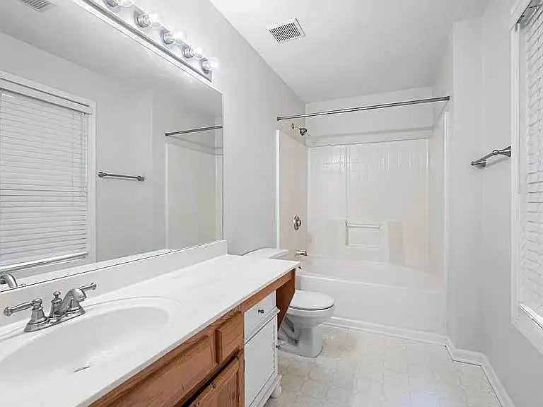 2785 Northgate Way NW — Photo 18
