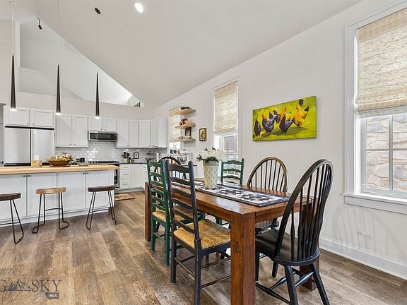 5th image of 5450 Annie St Unit B