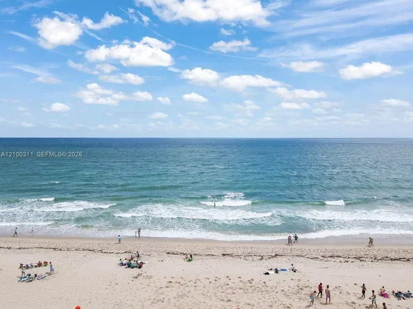 4444 El Mar Dr #3204, Fort Lauderdale, FL 33308