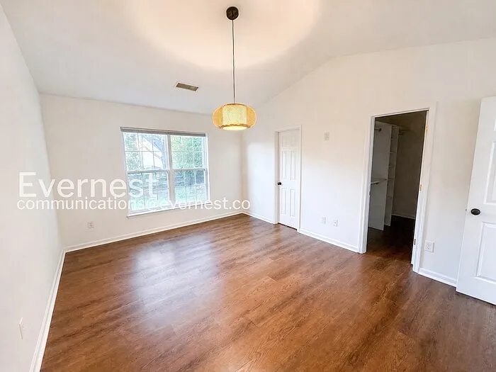 164 Foxtail Dr — Photo 8