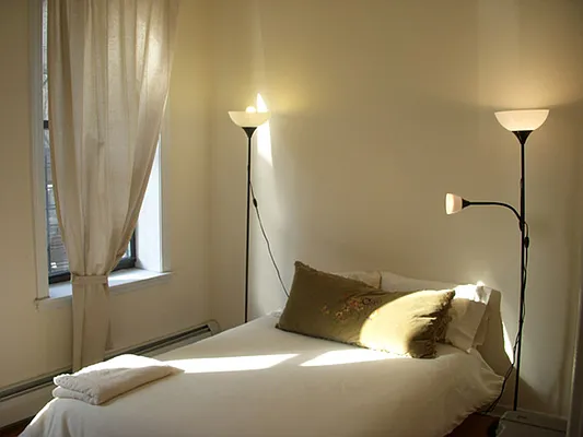 Rented by Avenue Real Estate | media 11