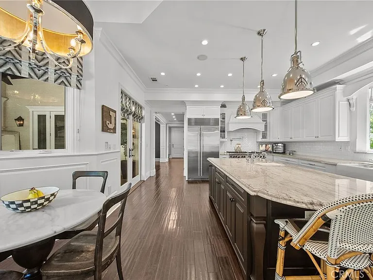 4917 Edgerton Ave — Photo 10
