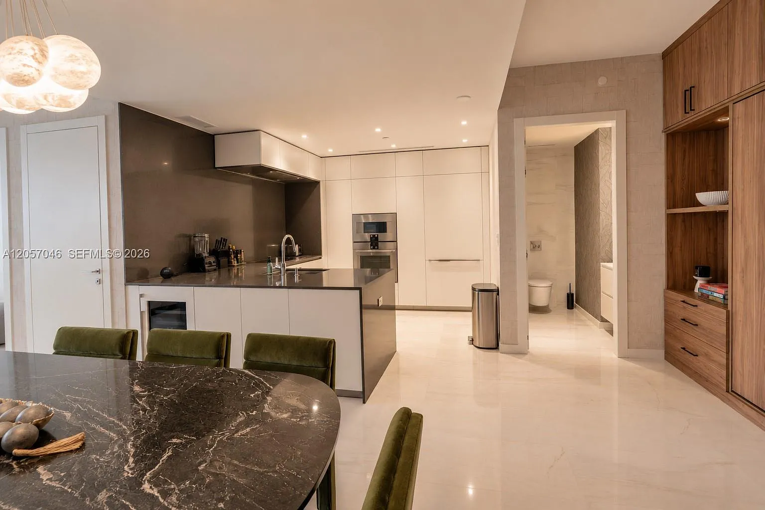 2 bed, 2.5 bath, 1437 sqft, $20,000 — Photo 3