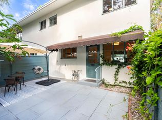 5161 Village Grn, Los Angeles, CA 90016