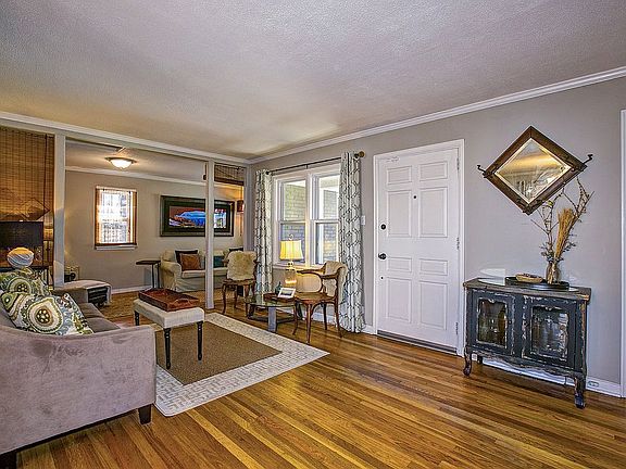 4th image of 7511 E 17th Ave