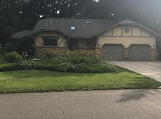 2015 High Dr, Sauk Rapids, MN 56379