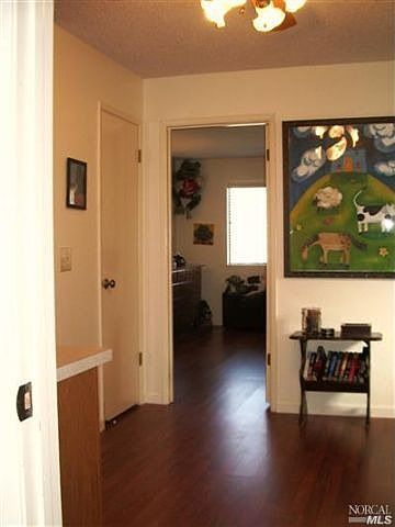1st image of 390 Park Place Dr