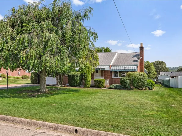 2544 Leslie Dr, New Kensington, PA 15068